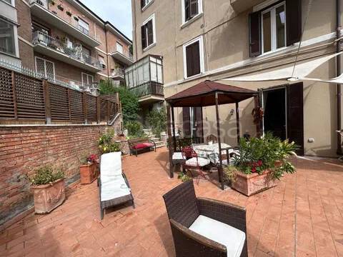 appartamento in vendita a Perugia in zona XX Settembre