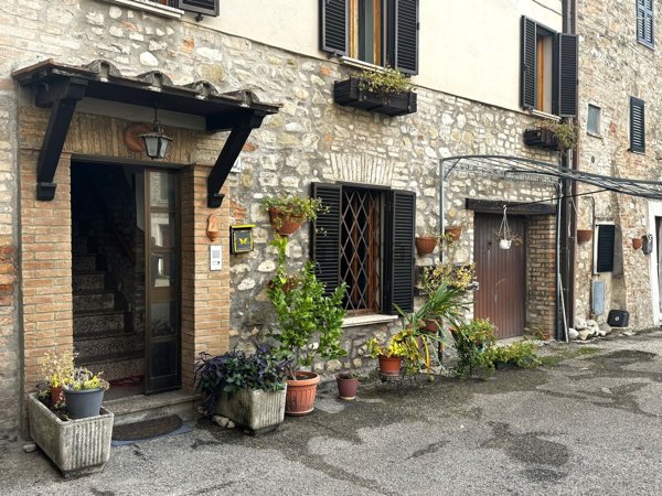 casa indipendente in vendita a Perugia in zona Ponte Pattoli