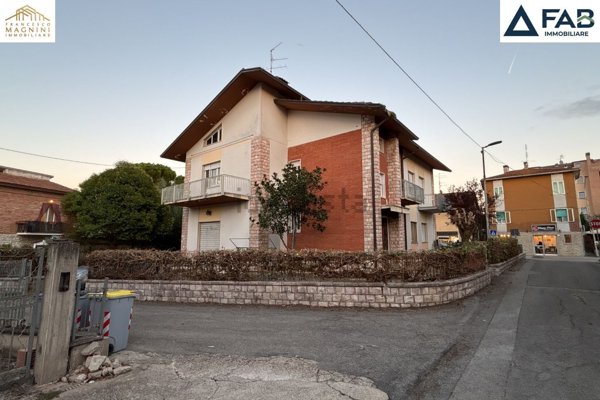 appartamento in vendita a Perugia in zona Pila