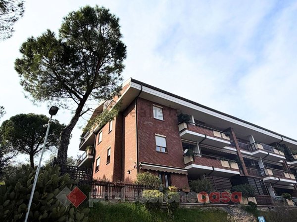 appartamento in vendita a Perugia in zona Ferro di Cavallo