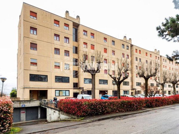 appartamento in vendita a Perugia in zona Lacugnano
