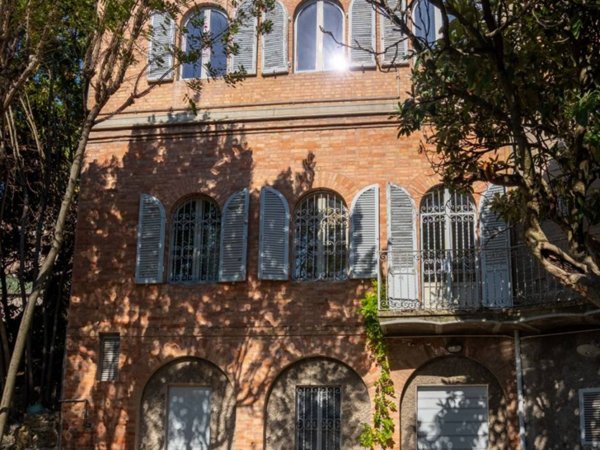 casa indipendente in vendita a Perugia in zona Centro Città