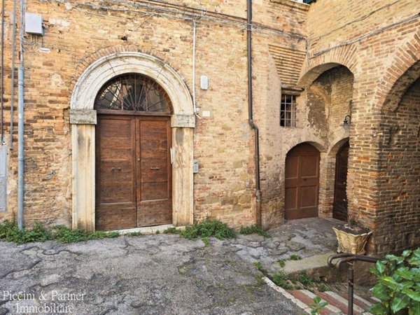 appartamento in vendita a Perugia in zona Centro Città