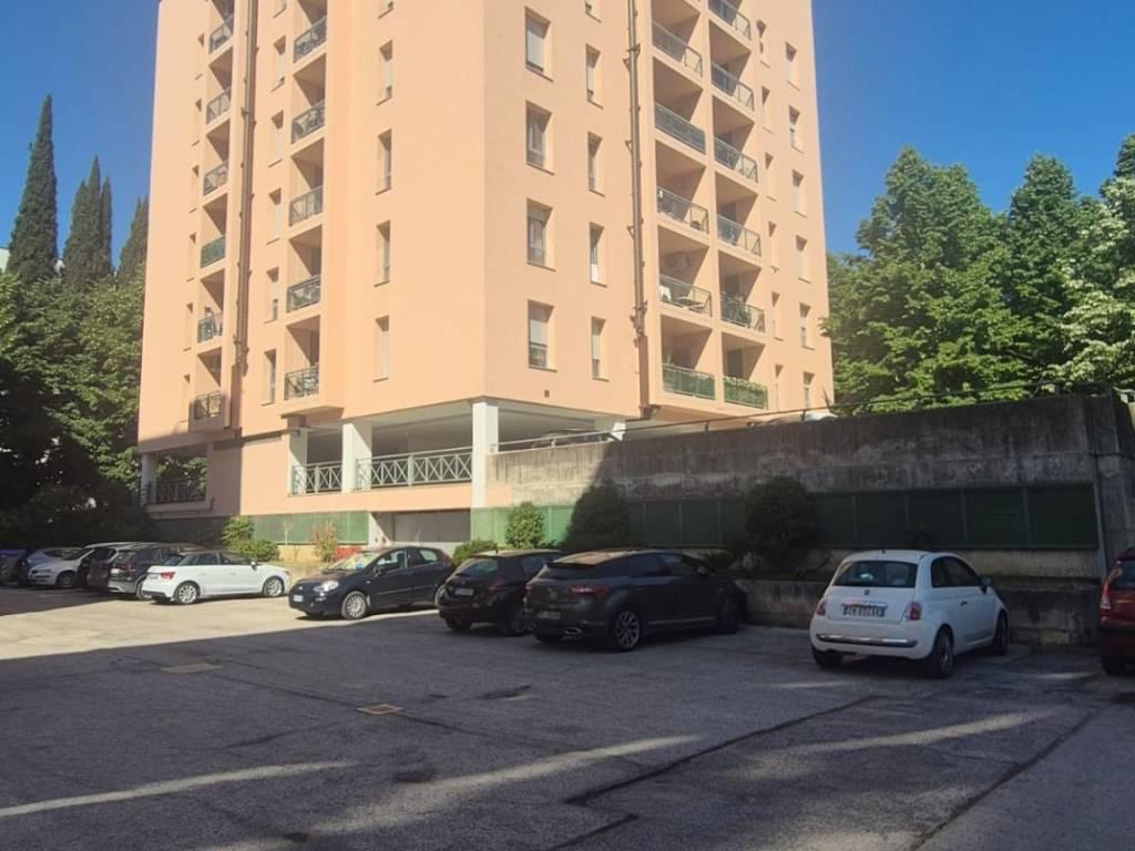 appartamento in vendita a Perugia in zona Madonna Alta