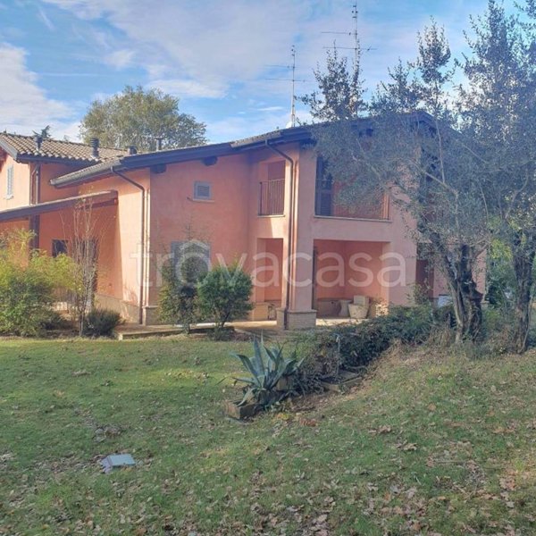casa indipendente in vendita a Perugia in zona Montebello