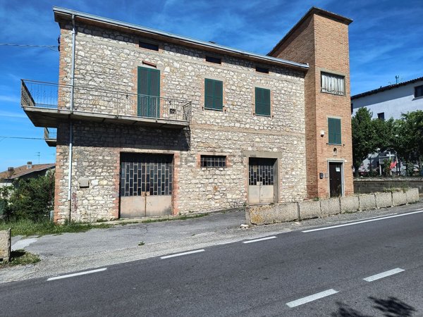 casa indipendente in vendita a Perugia in zona Sant'Enea