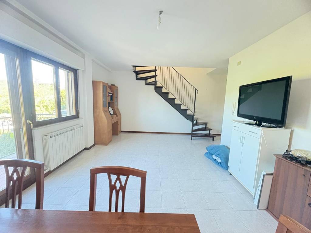 appartamento in vendita a Perugia in zona Colle Umberto I