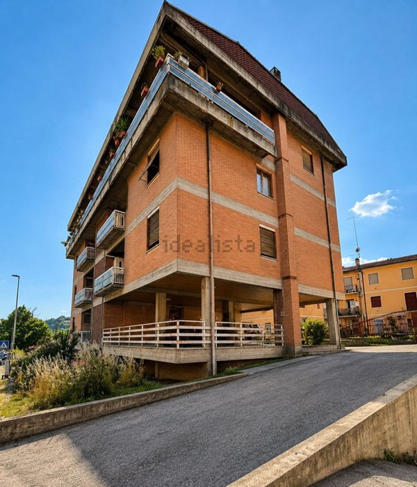 appartamento in vendita a Perugia in zona Filosofi