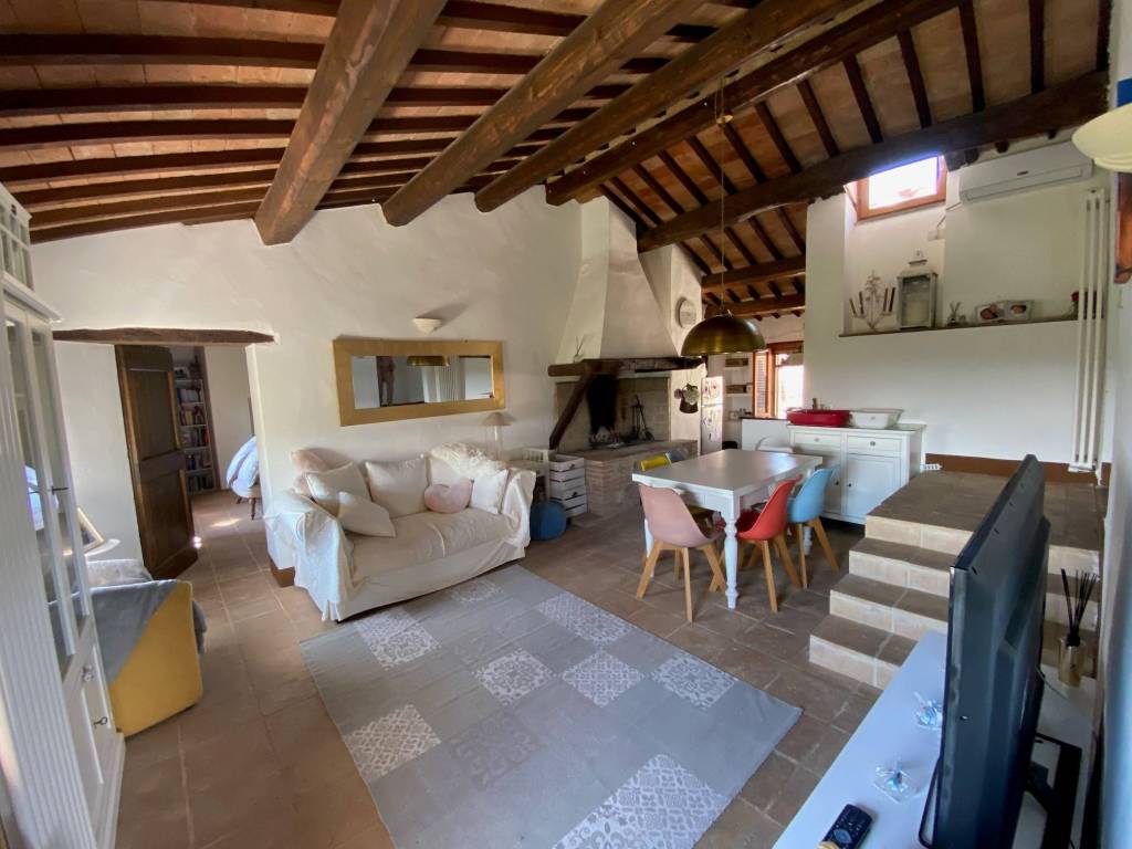 appartamento in vendita a Perugia in zona Castel del Piano
