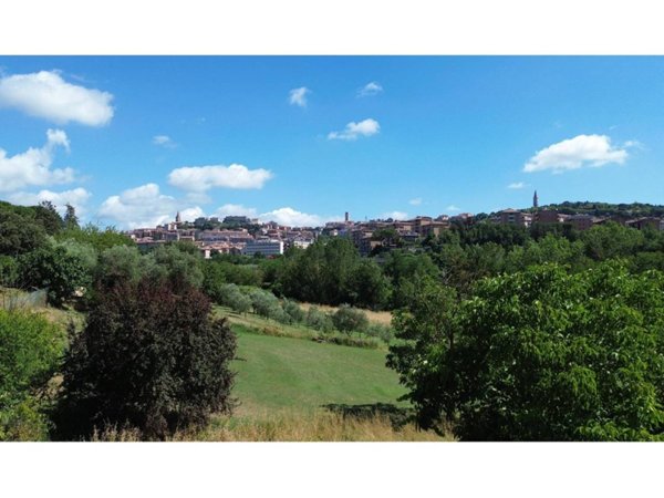 casa indipendente in vendita a Perugia in zona Prepo
