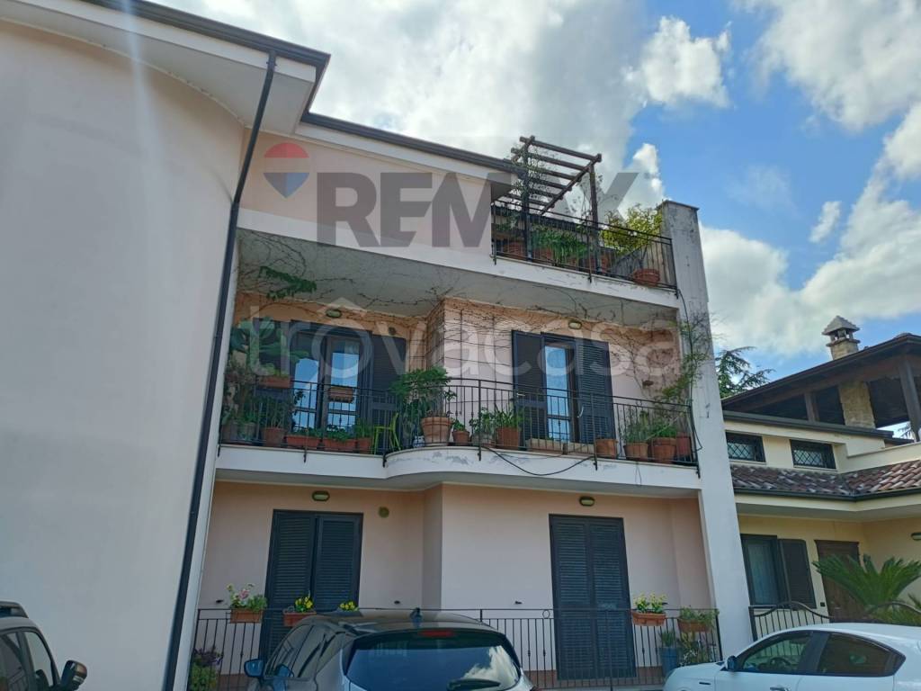 appartamento in vendita a Perugia in zona Colle Umberto I