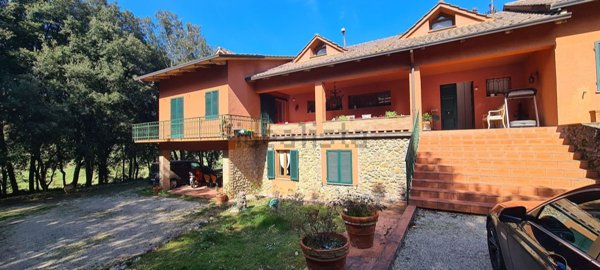 casa indipendente in vendita a Perugia in zona San Marco