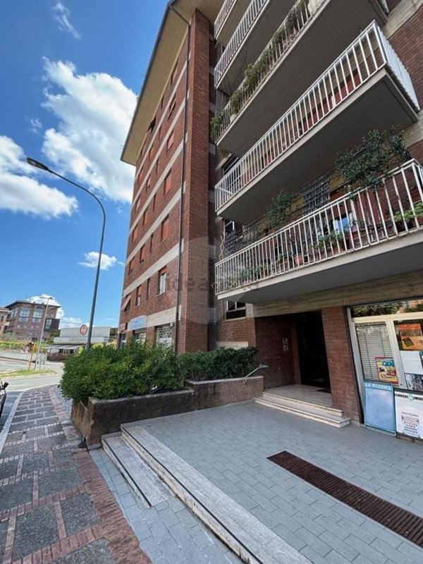 appartamento in vendita a Perugia in zona XX Settembre