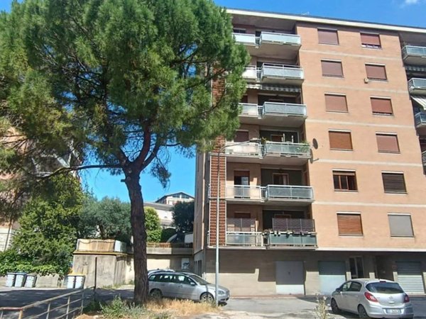appartamento in vendita a Perugia in zona Centro Città