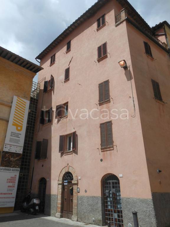 appartamento in vendita a Perugia in zona Centro Città