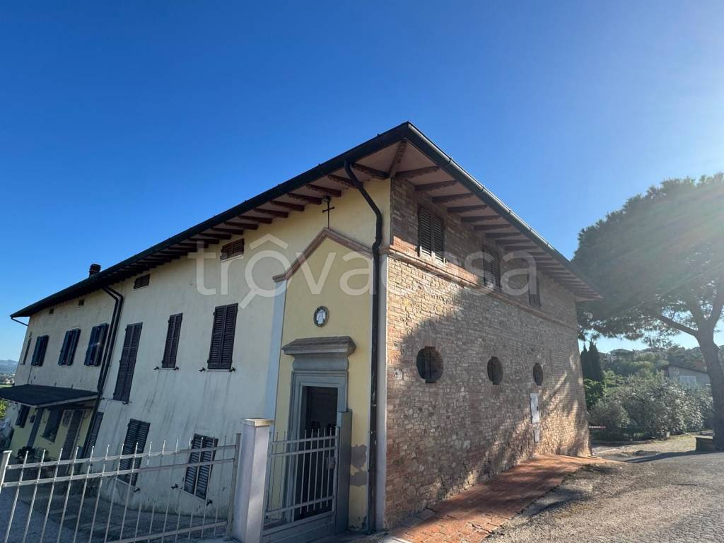 appartamento in vendita a Perugia in zona San Martino in Colle