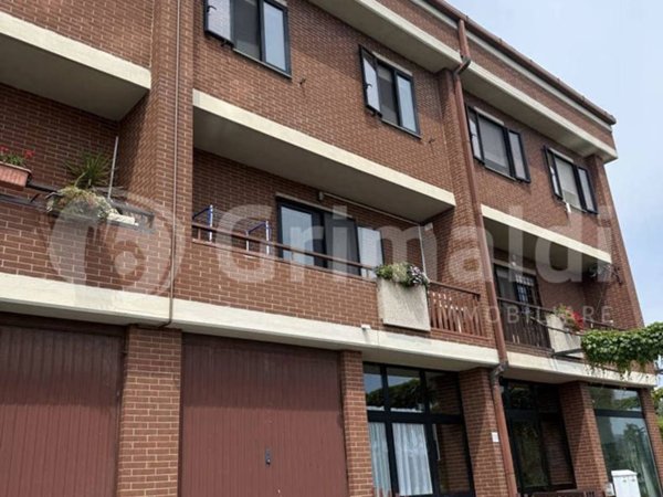 casa indipendente in vendita a Perugia in zona Ferro di Cavallo