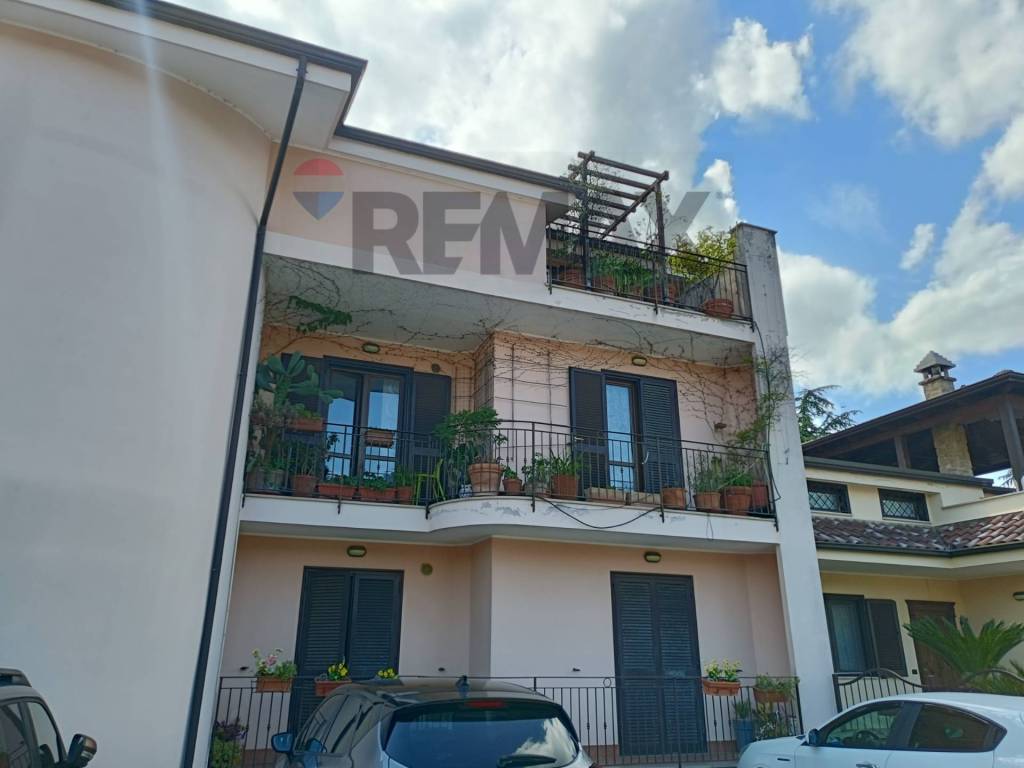 appartamento in vendita a Perugia in zona Colle Umberto I