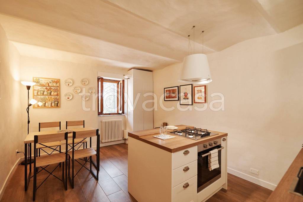 appartamento in vendita a Perugia in zona Centro Città