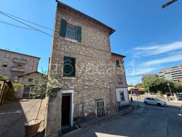 appartamento in vendita a Perugia in zona Stazione