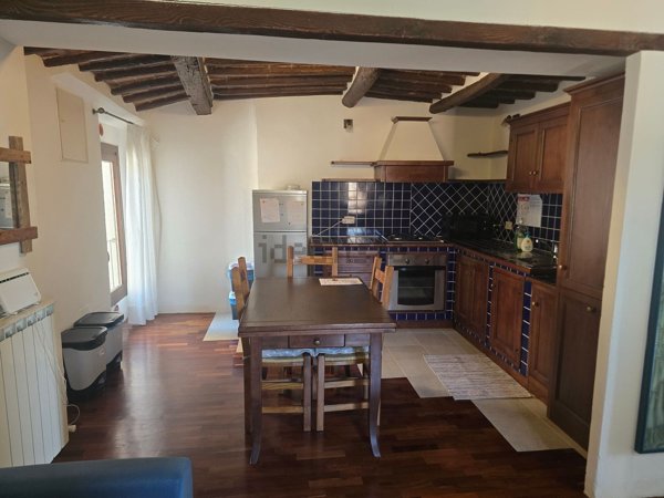 appartamento in vendita a Perugia in zona Centro Città