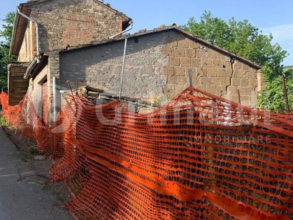 casale in vendita a Perugia in zona Rancolfo