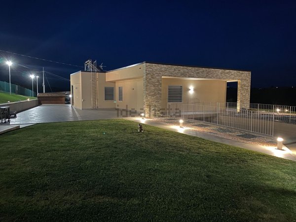 casa indipendente in vendita a Perugia in zona Sant'Enea