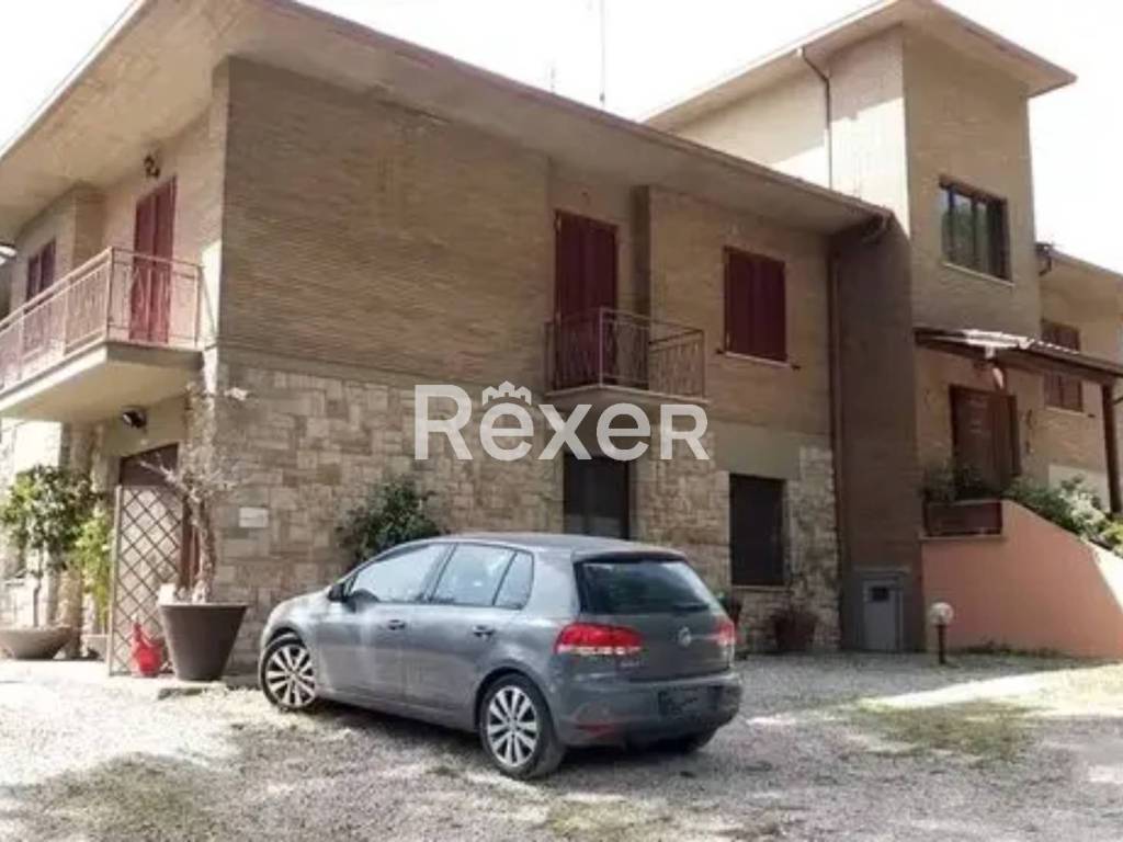 casa indipendente in vendita a Perugia in zona Monteluce