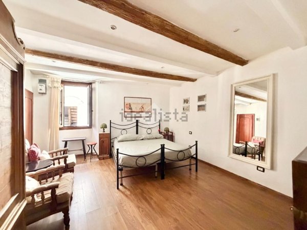appartamento in vendita a Perugia in zona Centro Città