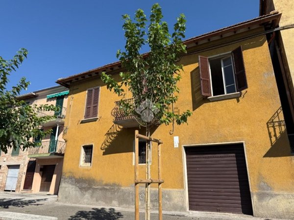 casa indipendente in vendita a Perugia in zona Bagnaia
