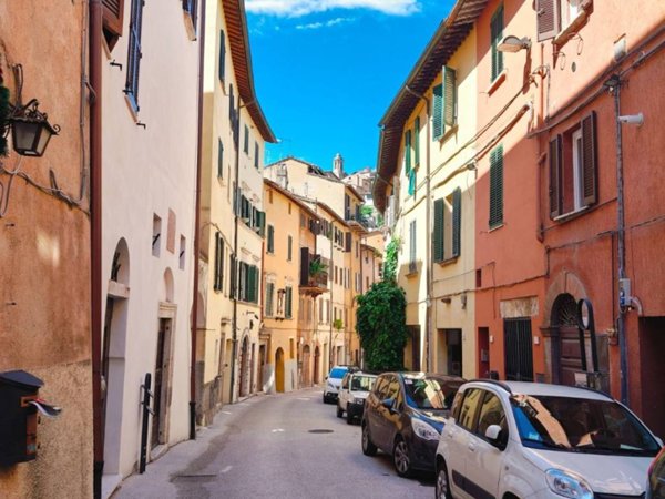 appartamento in vendita a Perugia in zona Centro Città