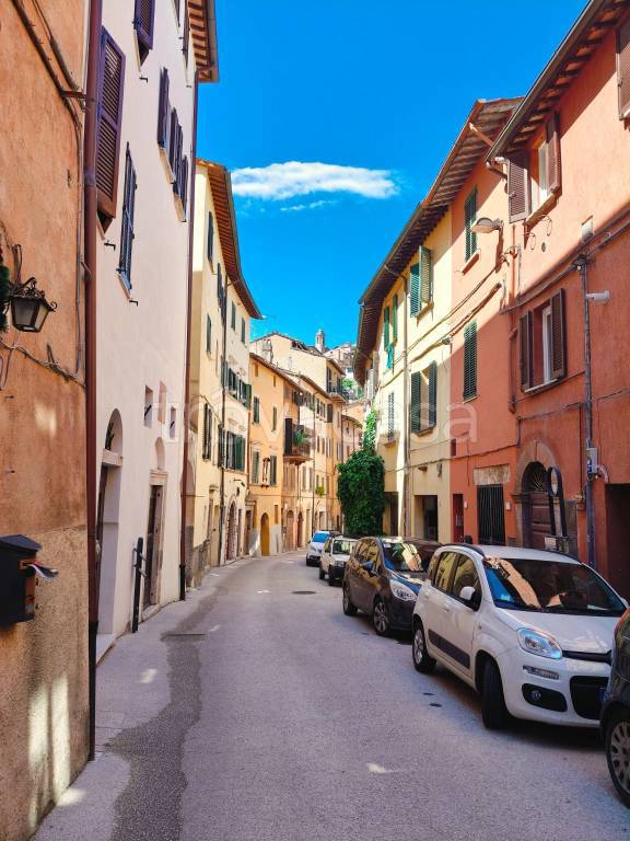 appartamento in vendita a Perugia in zona Centro Città