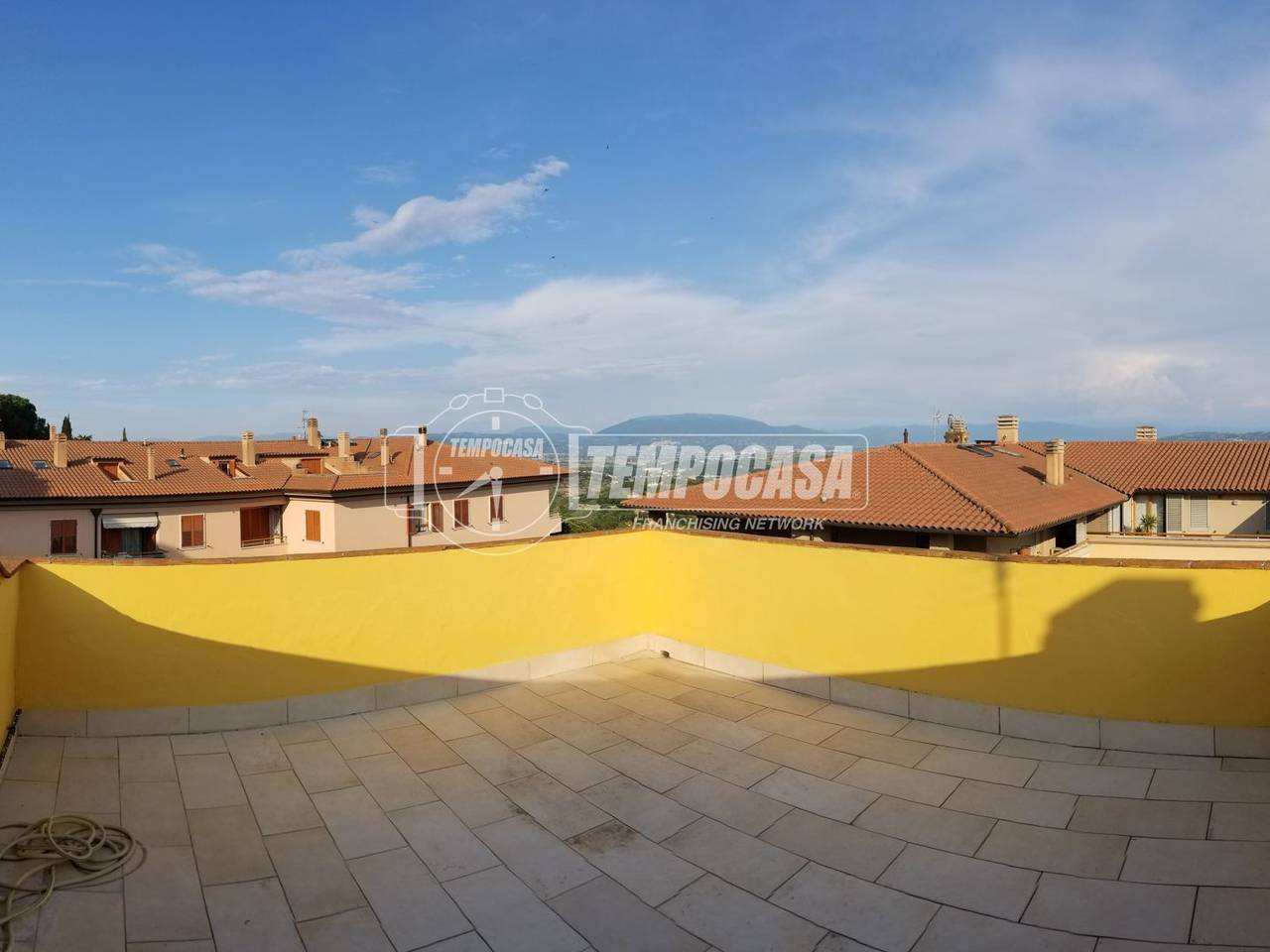 appartamento in vendita a Perugia in zona Montebello