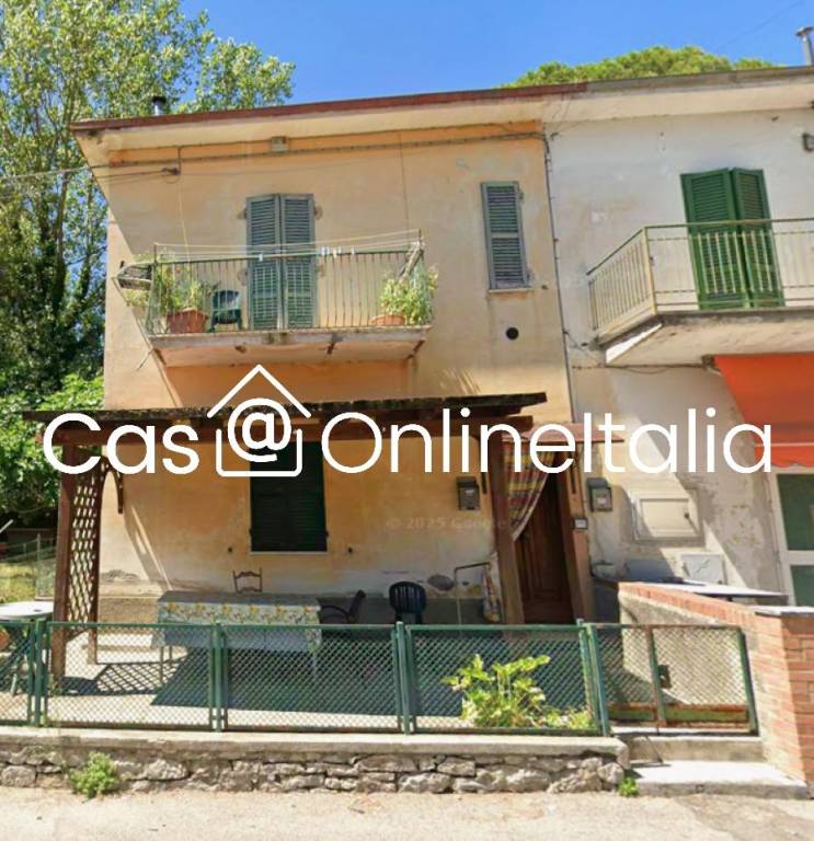 appartamento in vendita a Perugia in zona Colle Umberto I