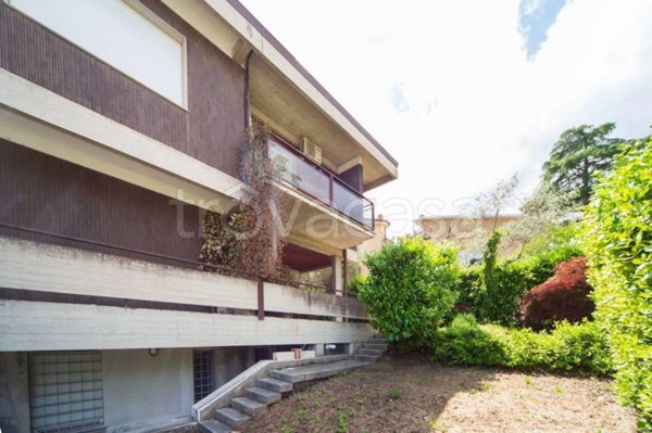 appartamento in vendita a Perugia in zona Montebello