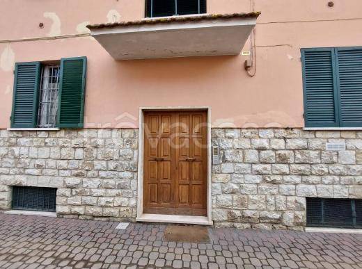 appartamento in vendita a Perugia in zona Centro Città