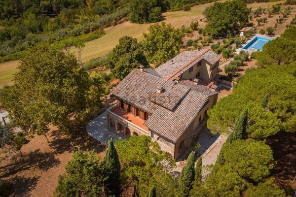 casa indipendente in vendita a Perugia in zona Ponte Felcino