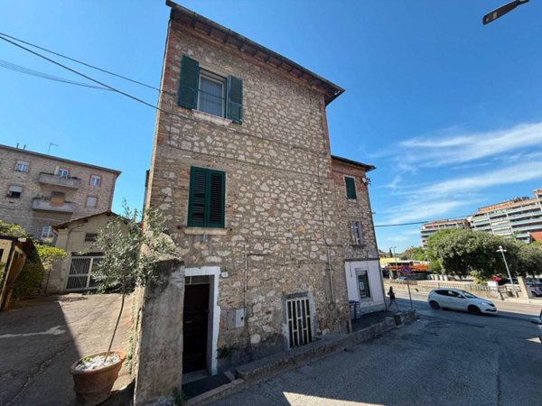 appartamento in vendita a Perugia in zona Stazione