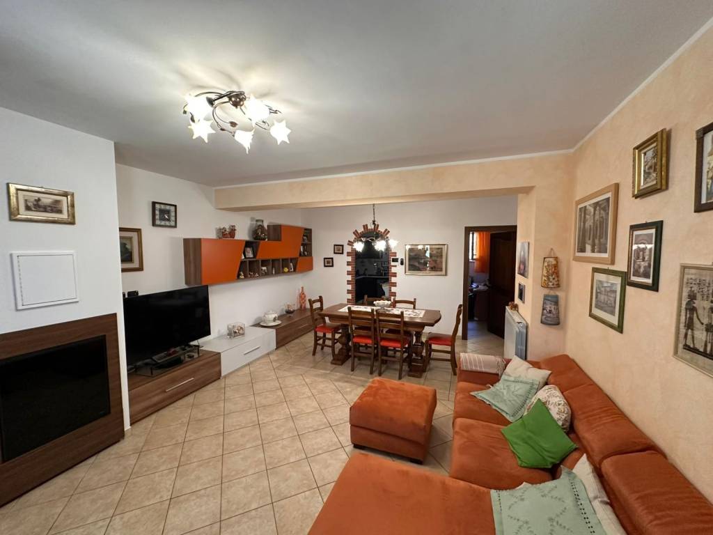 casa indipendente in vendita a Perugia in zona Rancolfo