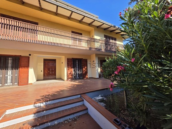 casa indipendente in vendita a Perugia in zona Sant'Andrea delle Fratte