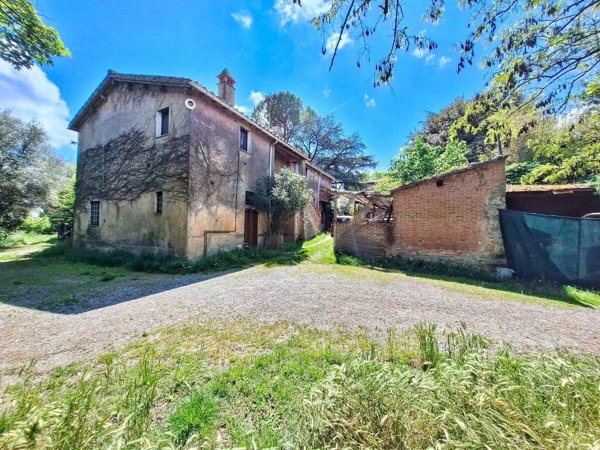 casa indipendente in vendita a Perugia in zona Ponte d'Oddi