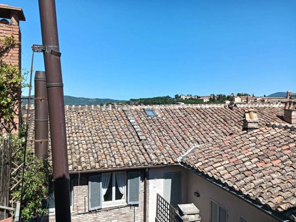 appartamento in vendita a Perugia in zona Elce