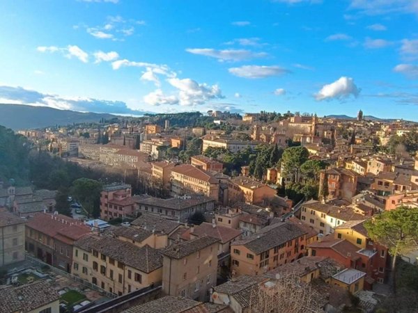 appartamento in vendita a Perugia in zona Centro Città