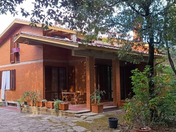 casa indipendente in vendita a Perugia in zona L'Olmo