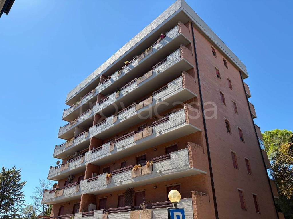 appartamento in vendita a Perugia in zona Filosofi