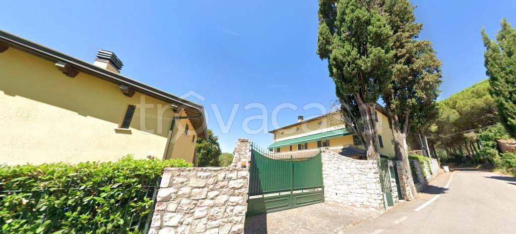 casa indipendente in vendita a Perugia in zona Montebello