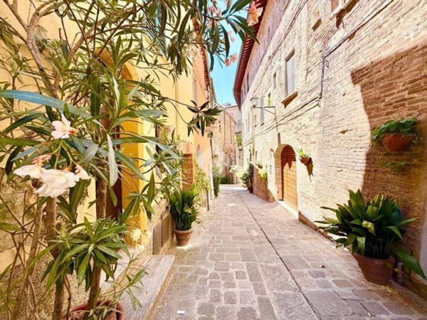 appartamento in vendita a Perugia in zona Montelaguardia