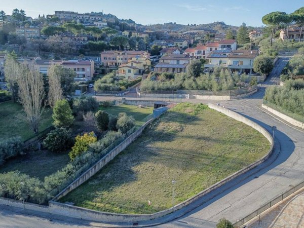 terreno agricolo in vendita a Perugia in zona Ponte Felcino