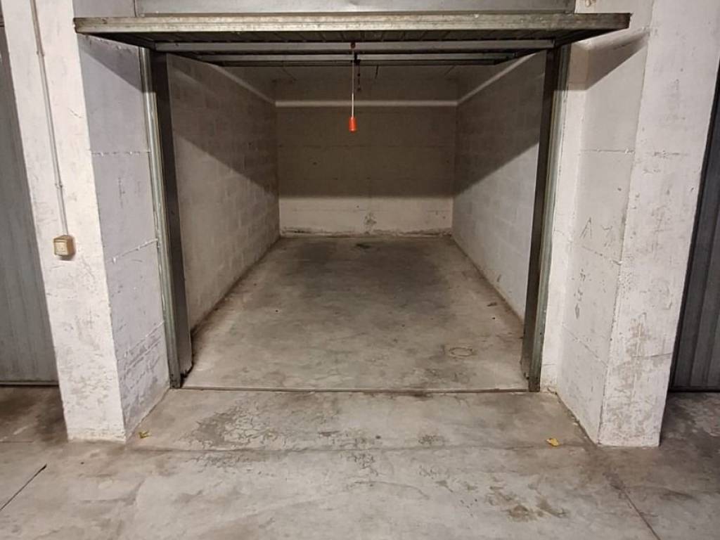 box auto in vendita a Perugia in zona San Sisto