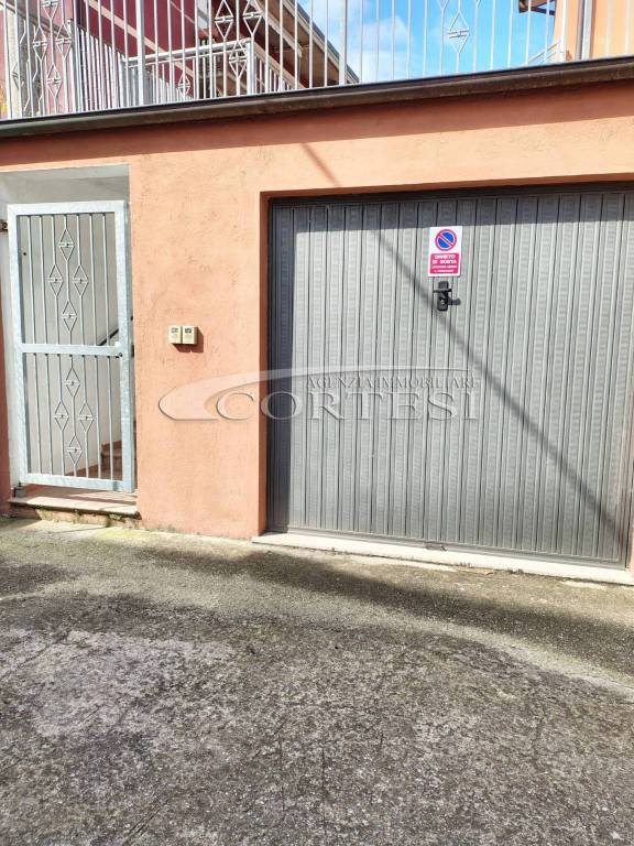 box auto in vendita a Perugia in zona San Sisto